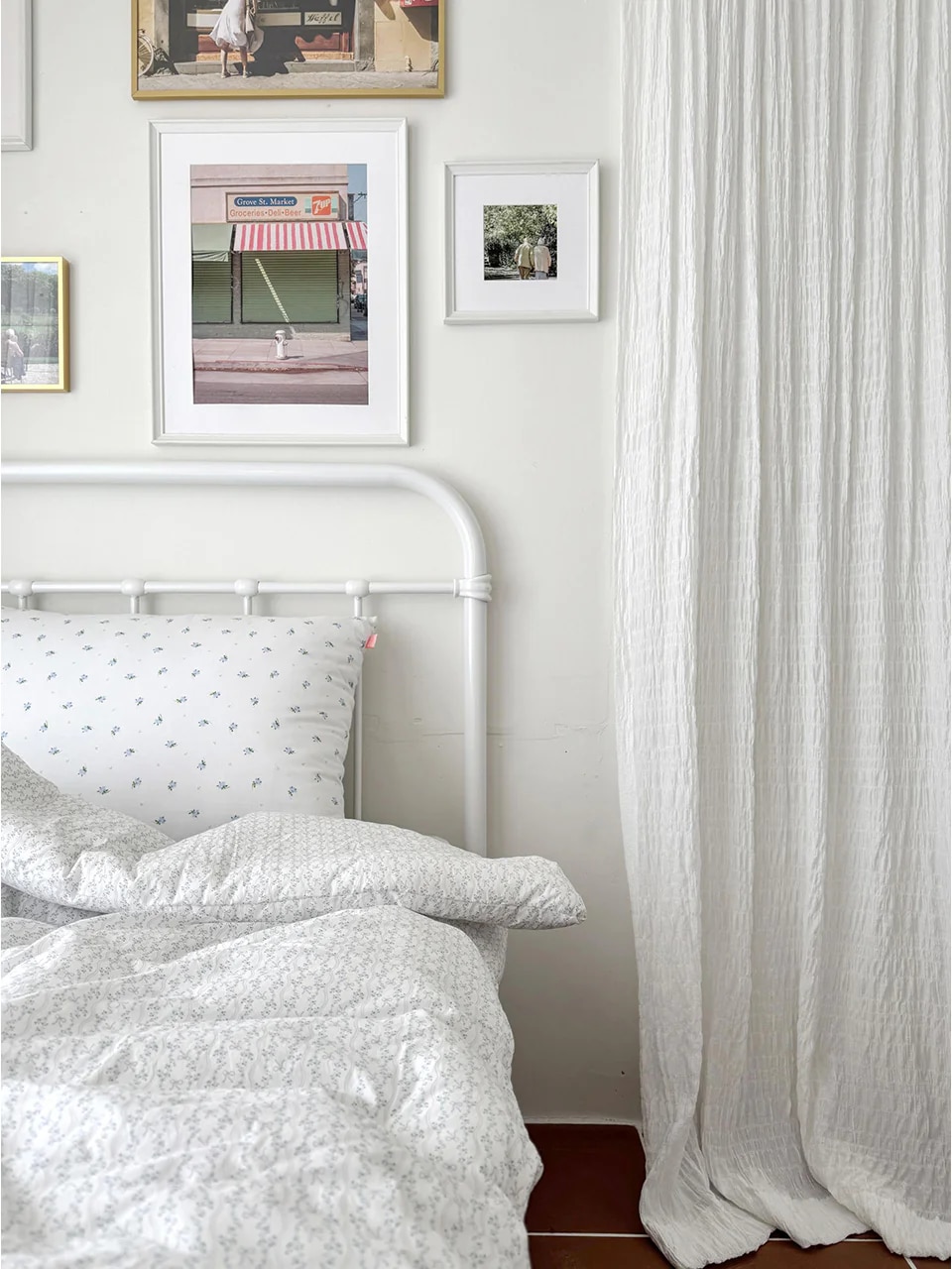 Mellow Curtain