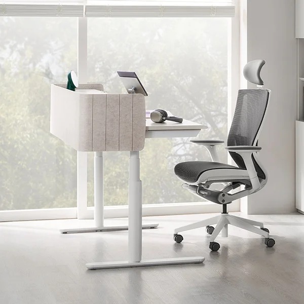 [일룸] 뉴트 1400폭 홈오피스 모션데스크