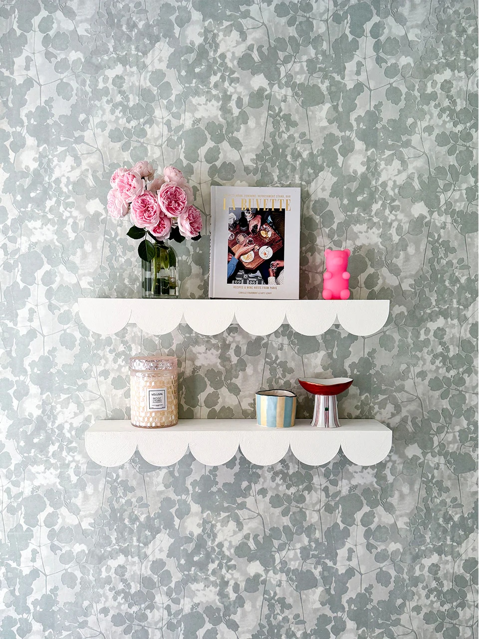 Scallop Shelf