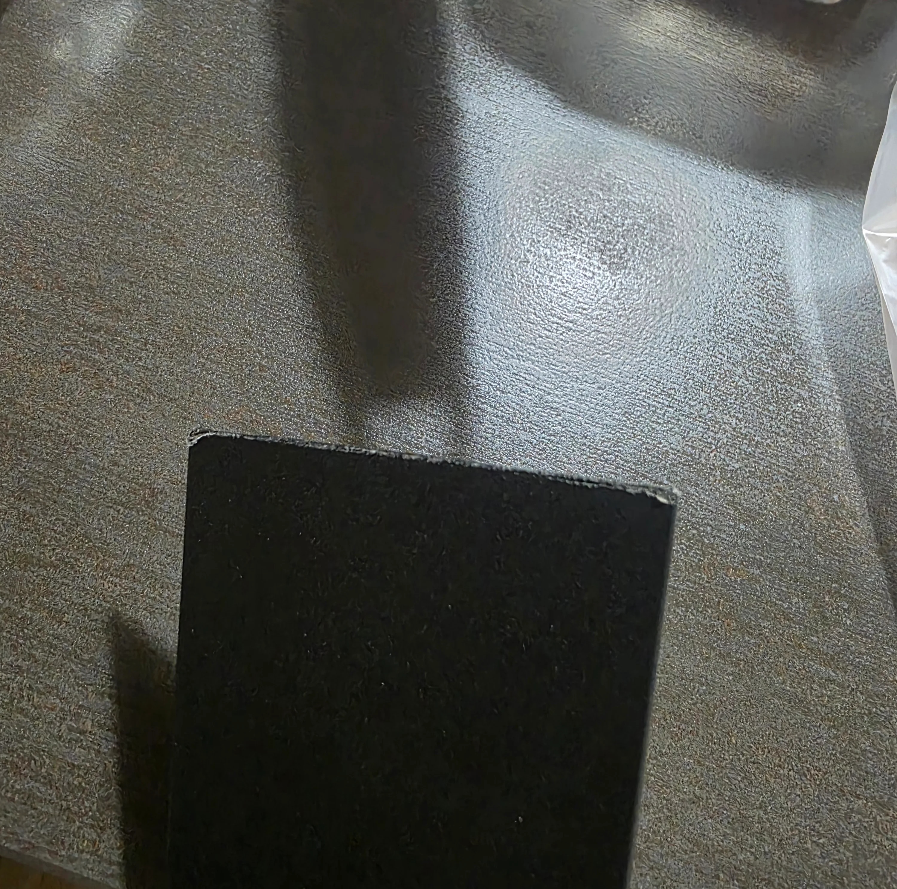 2604300017719.jpg