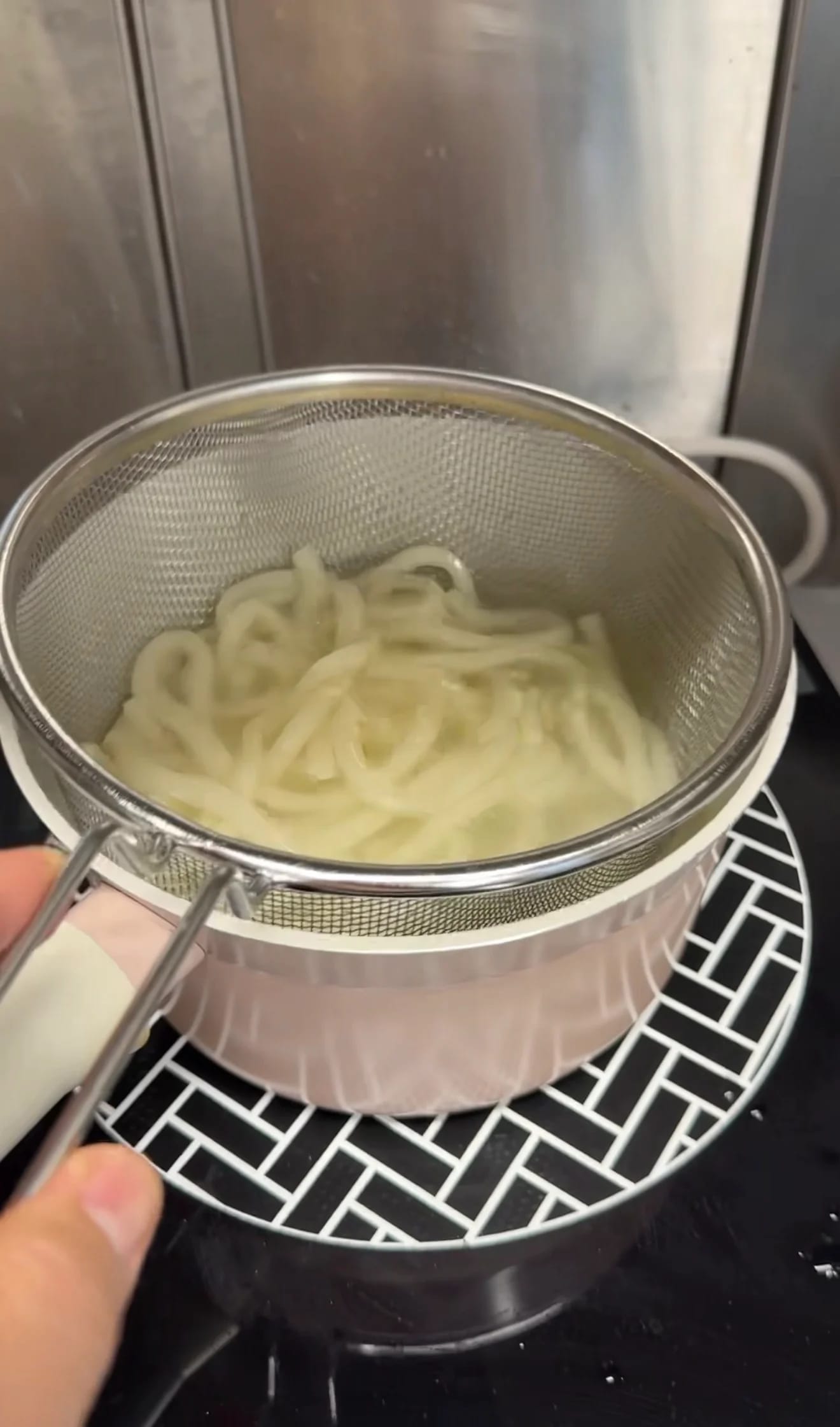 2606020022255.jpeg