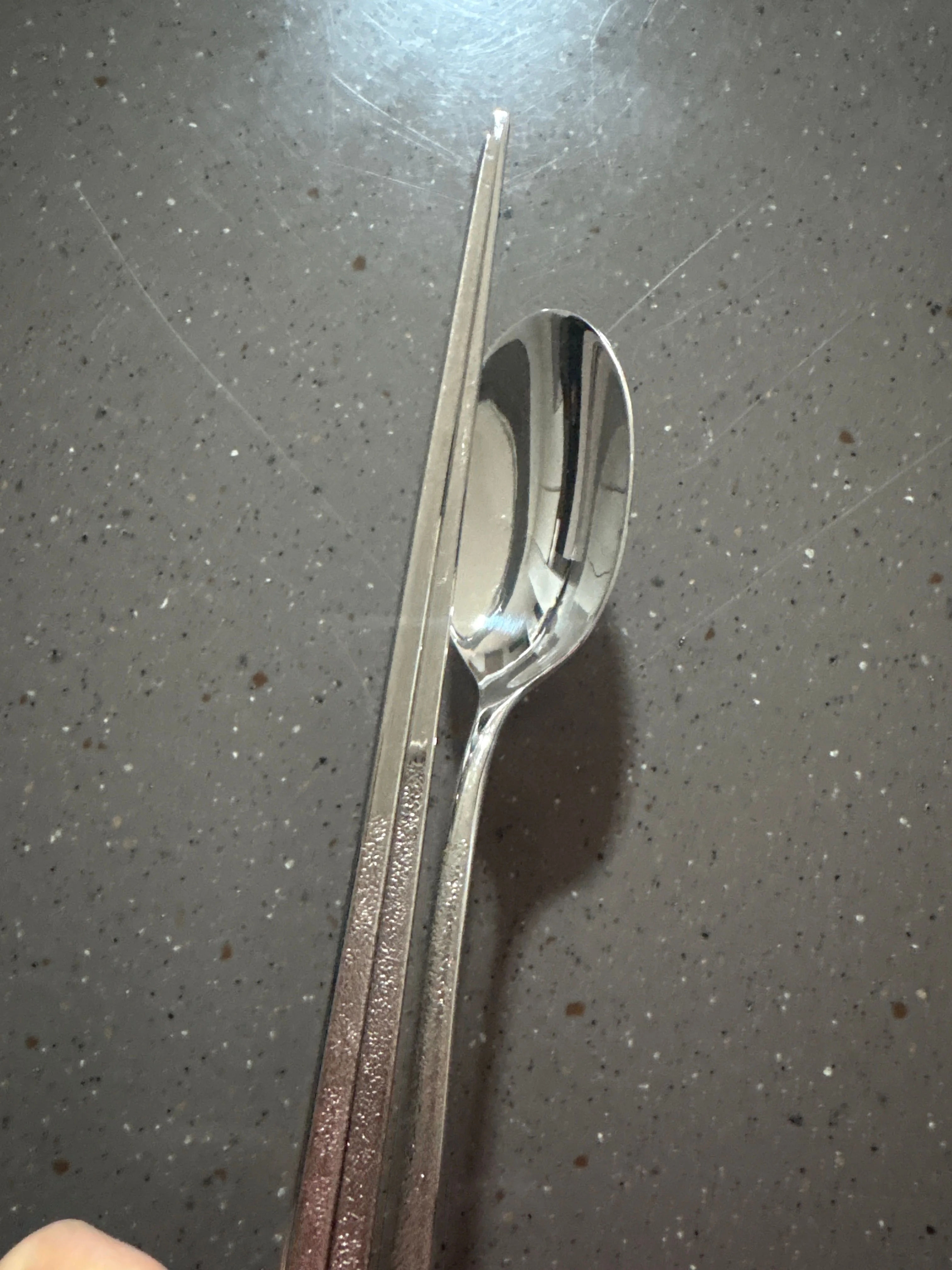 2607060025568.jpg