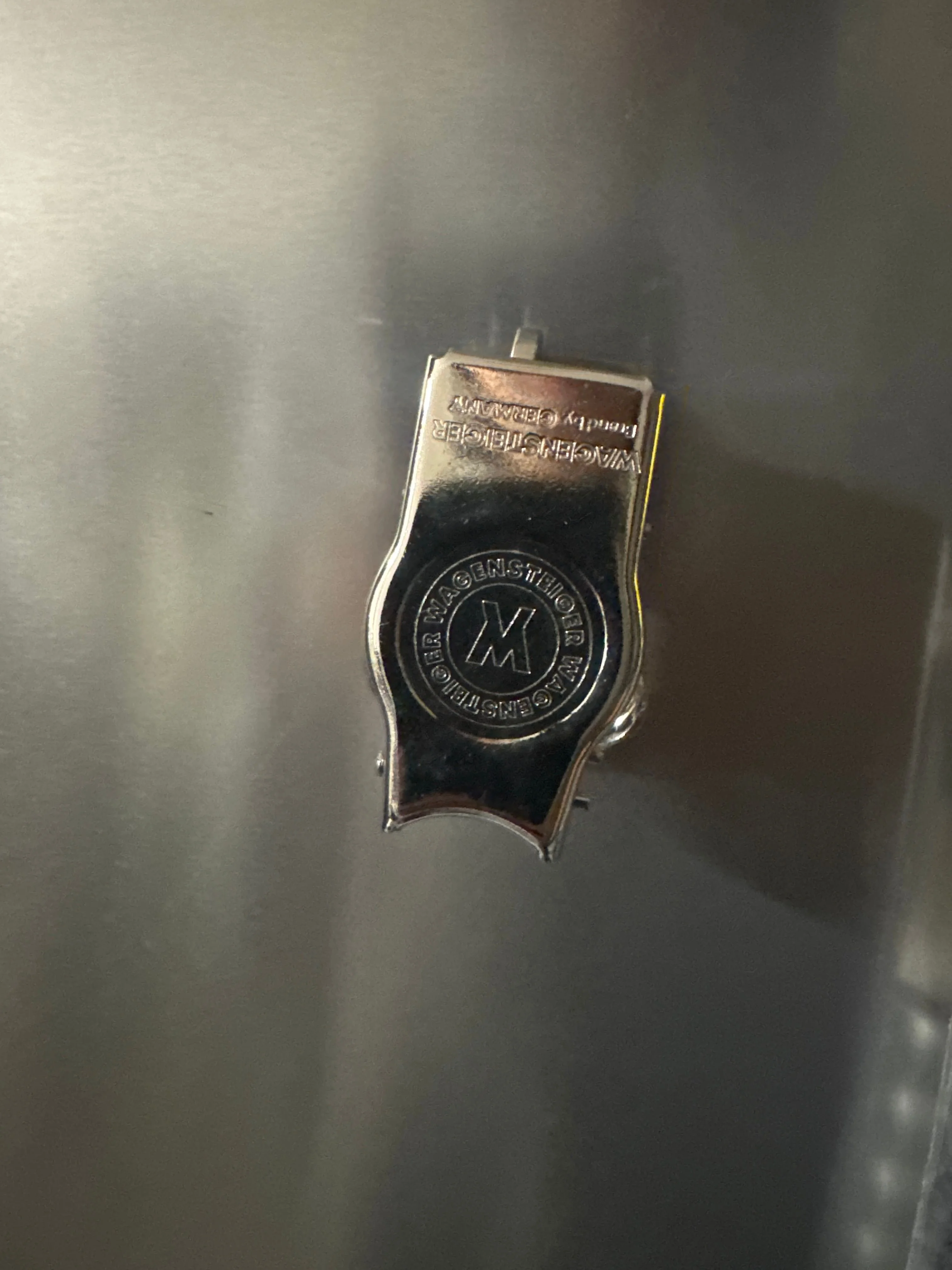 2610020034295.jpg